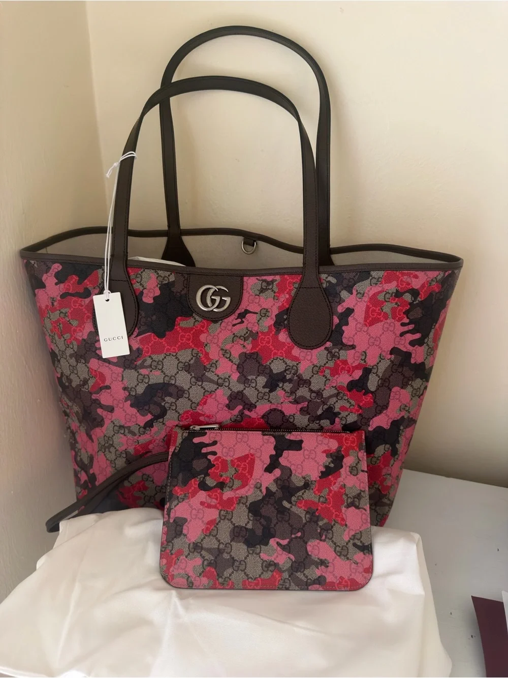NWT Gucci Camouflage Large GG Supreme Canvas Tote Bag Pink